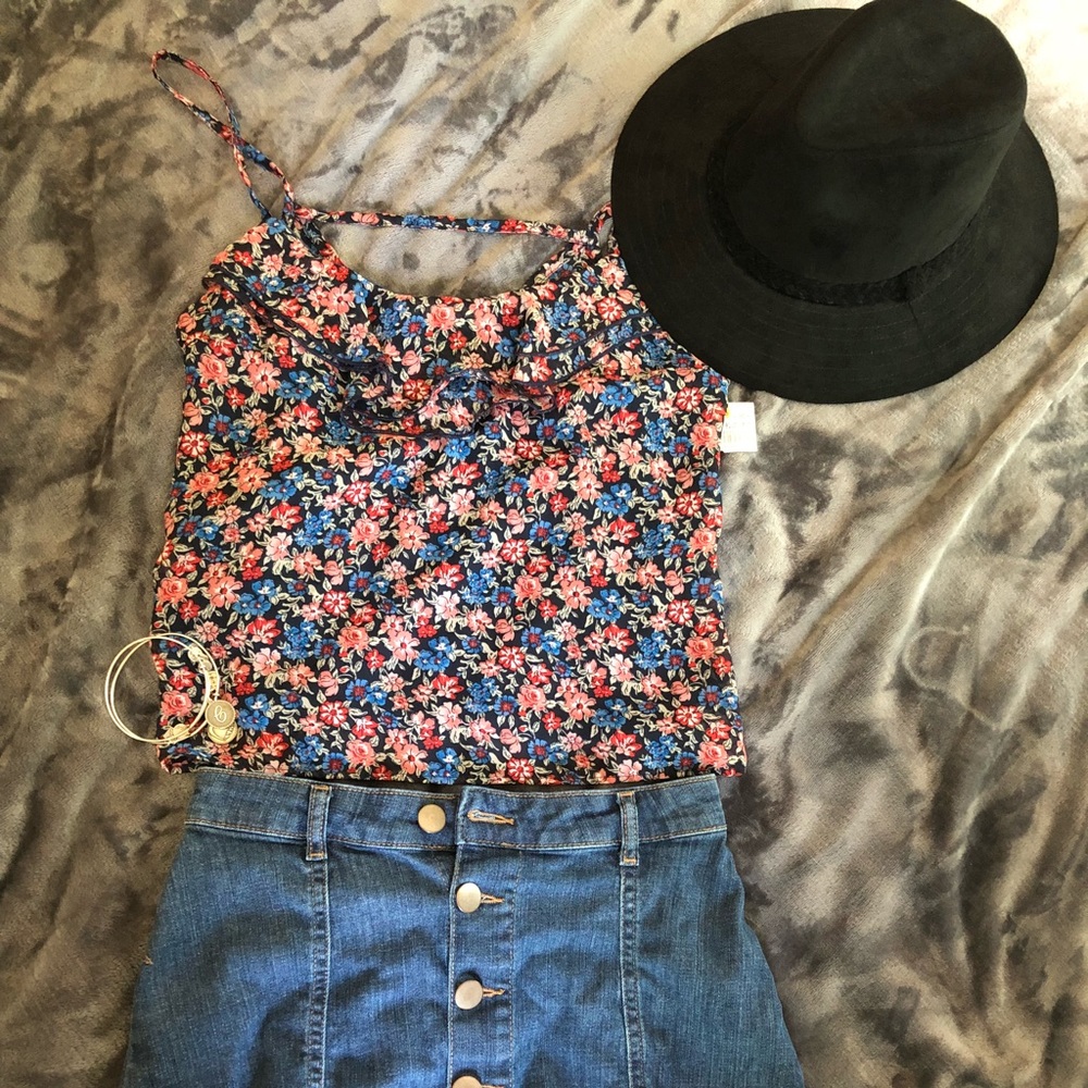 Flowered shirt